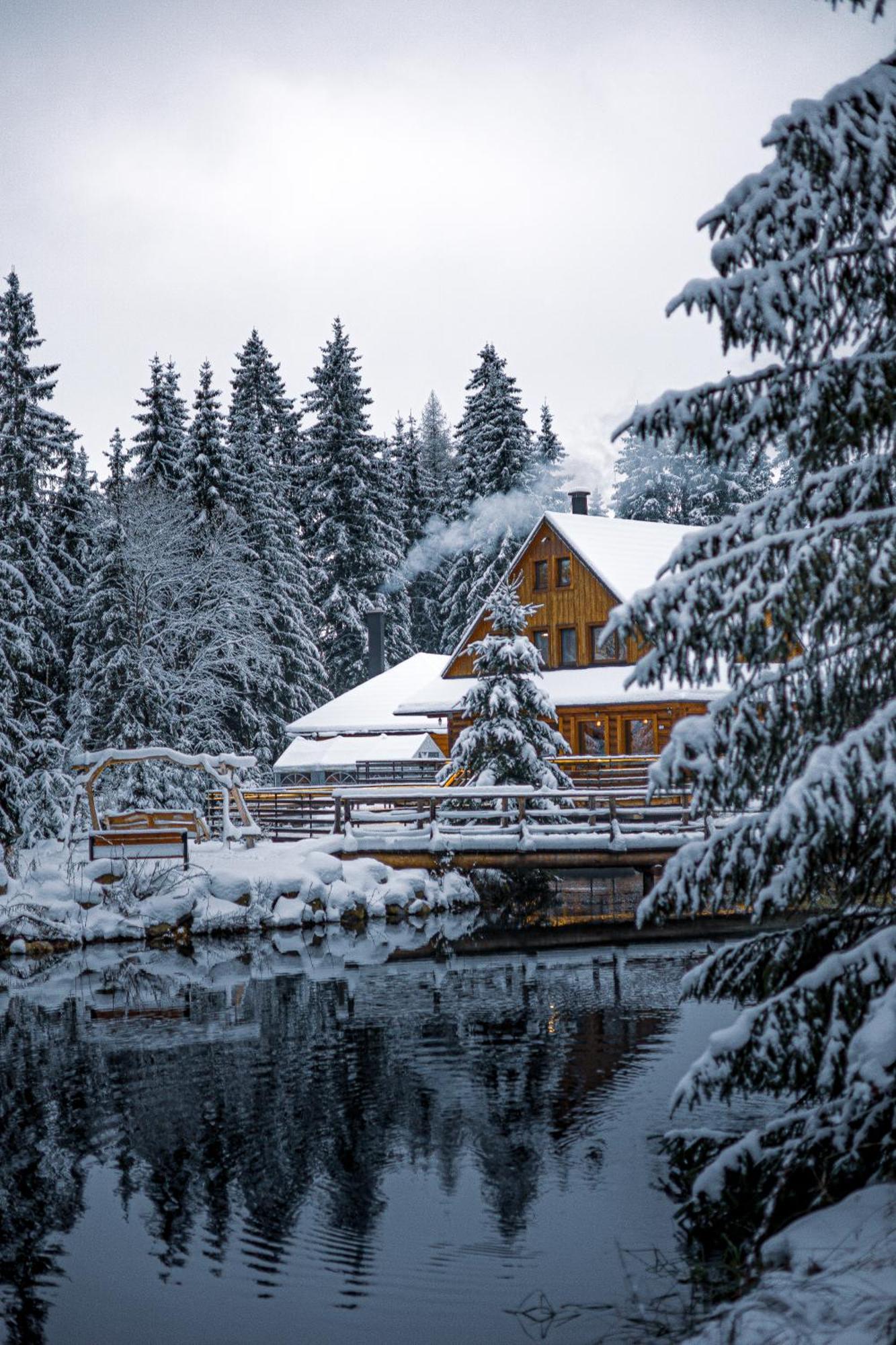 Rezort Pri Jazere Podbanske วิสโซเค ดาตรี ภายนอก รูปภาพ
